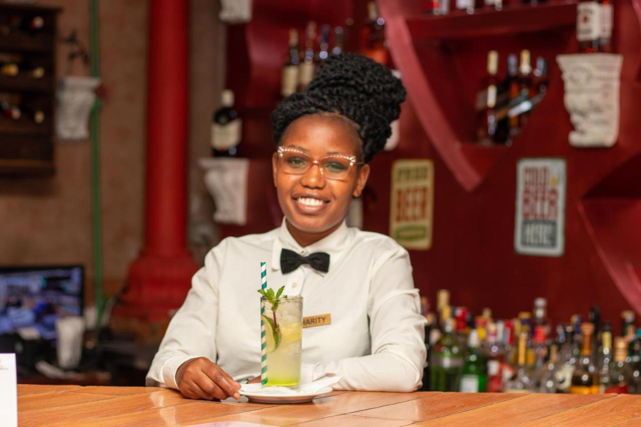 Hotel Waterbuck Nakuru Luaran gambar