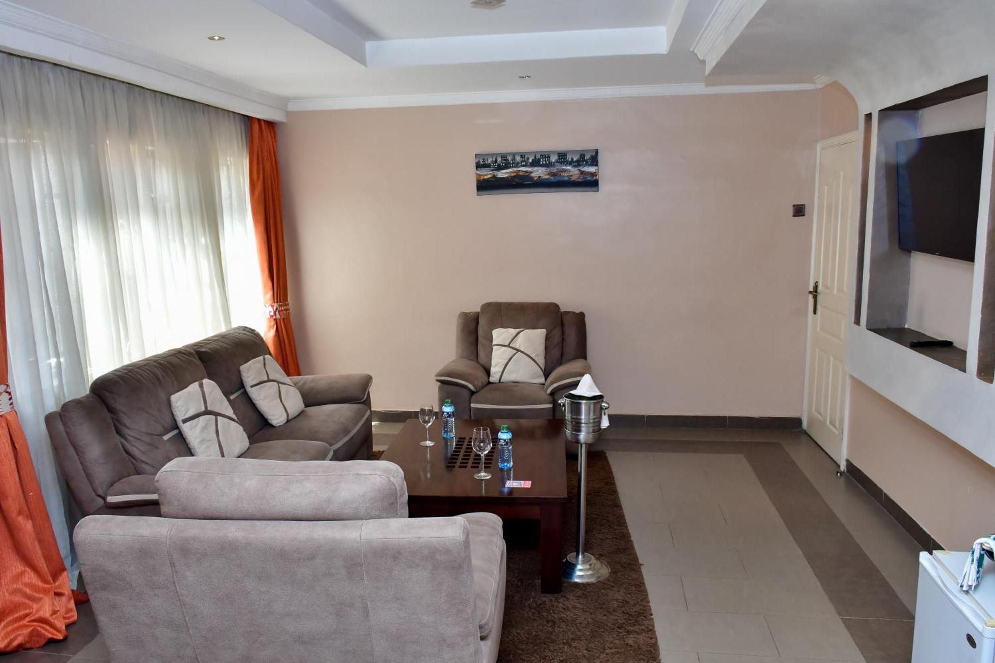 Hotel Waterbuck Nakuru Luaran gambar
