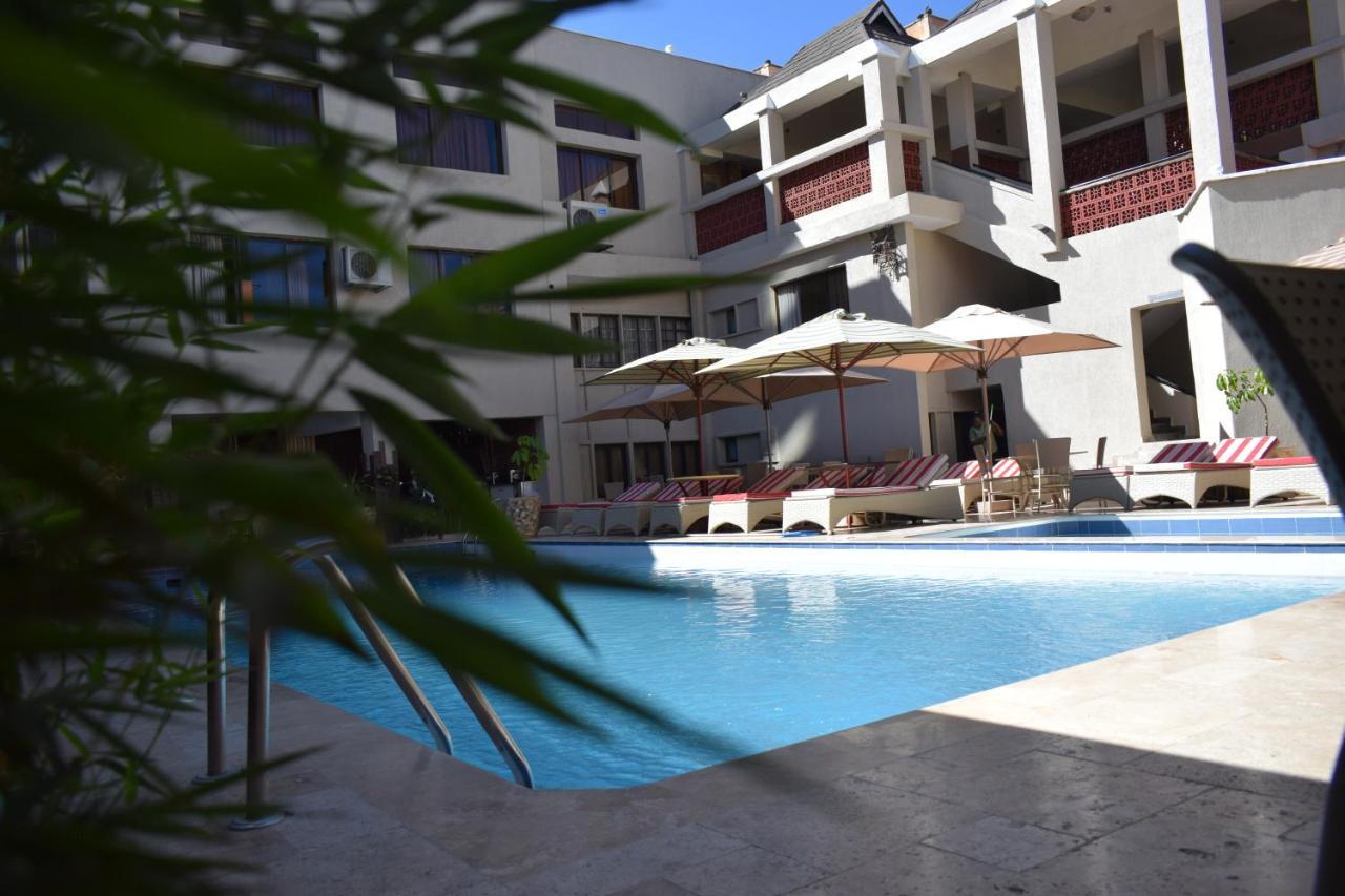 Hotel Waterbuck Nakuru Luaran gambar